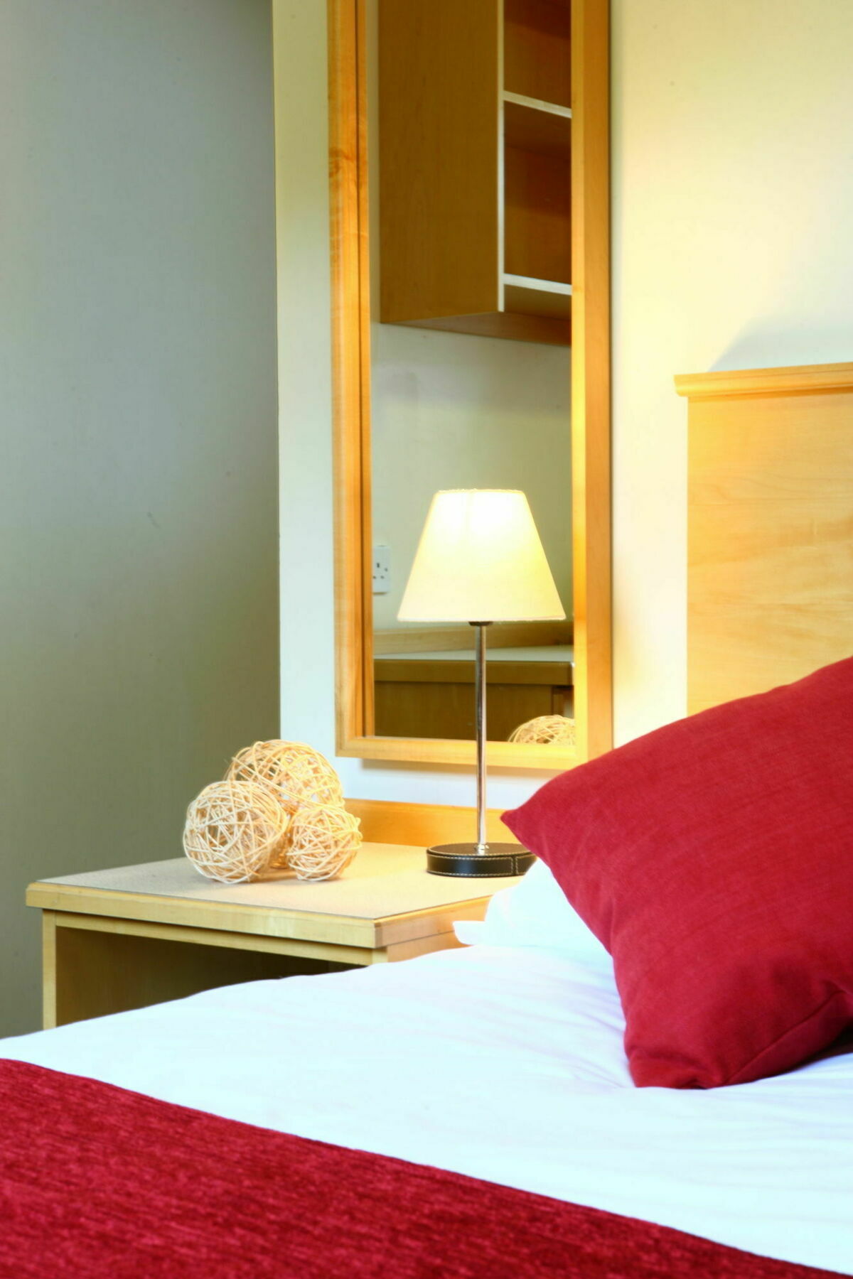 Agnes Blackadder Hall - Campus Accommodation เซนต์แอนดรูว์ ภายนอก รูปภาพ